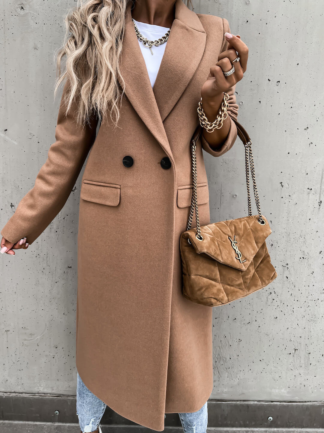 Women's Long Coat in Whipped Wool