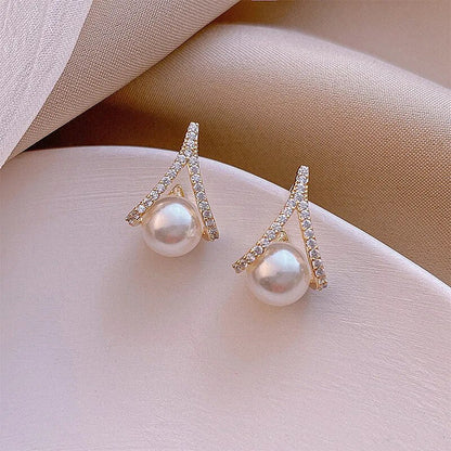 Women's Pearl and Zirconia Earring