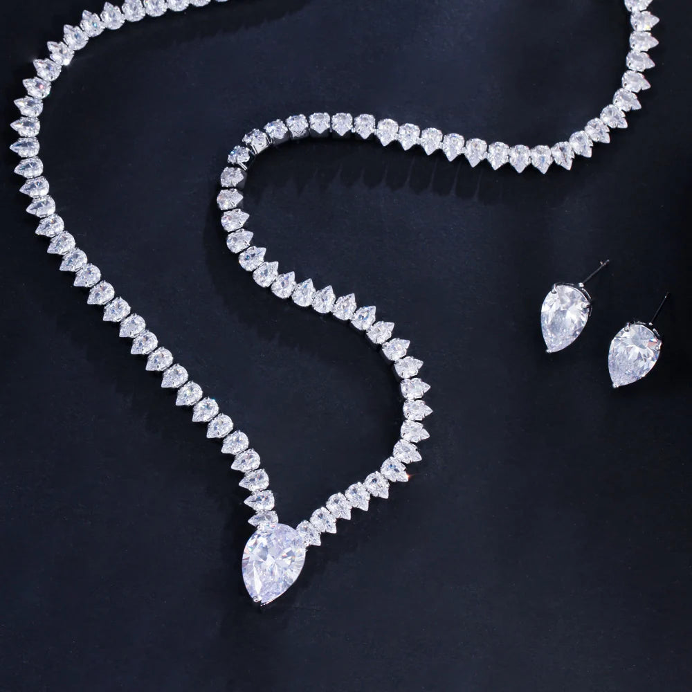 Necklace and Earring Set with White Crystals