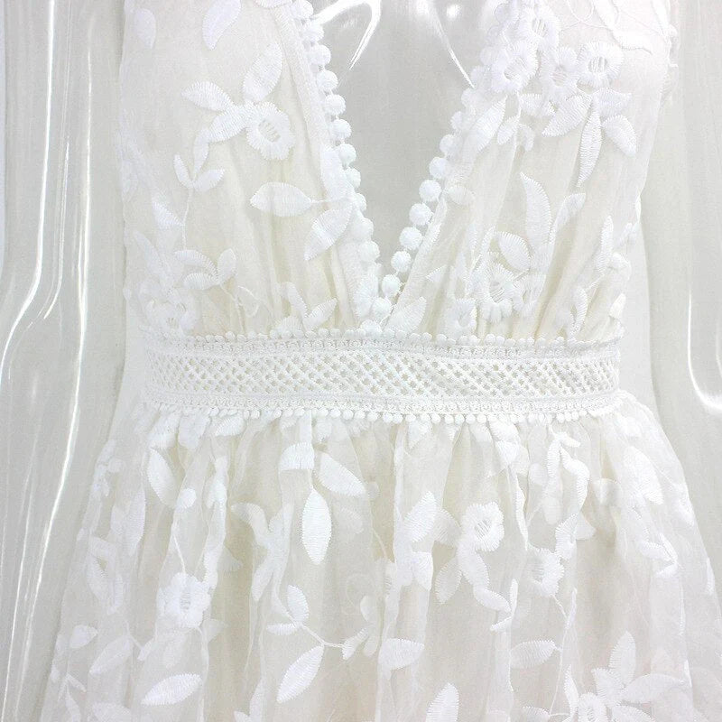 White Lace Embroidered Short Party Dress