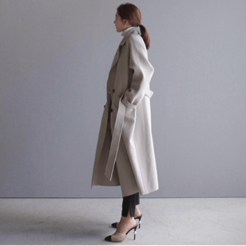 Women's Long Coat in Whipped Wool