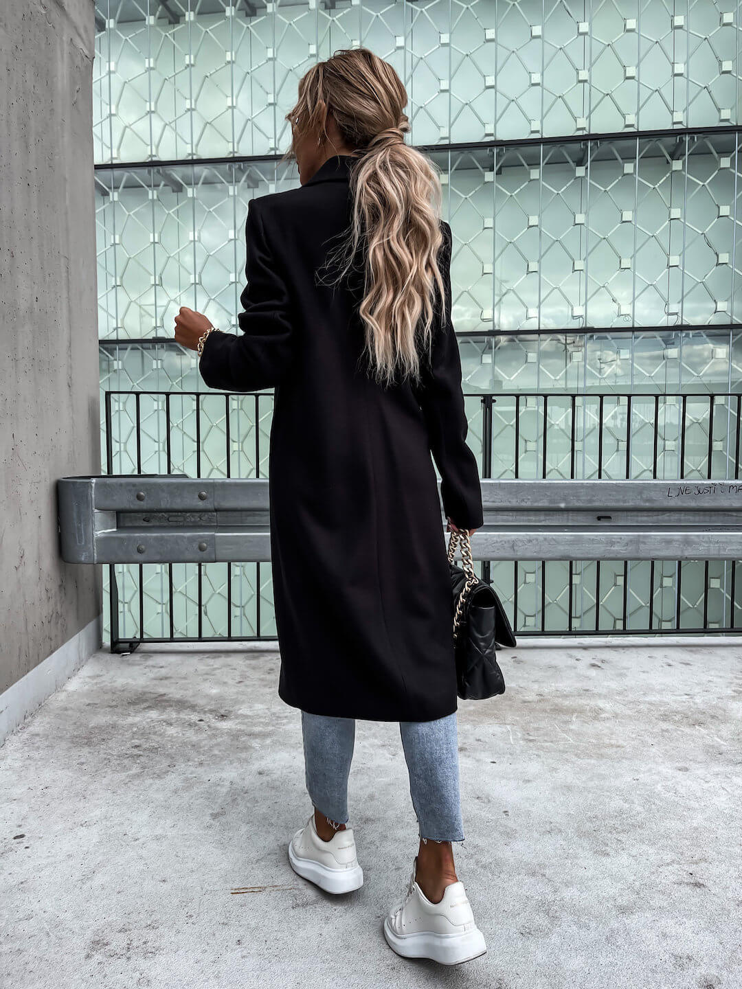 Women's Long Coat in Whipped Wool